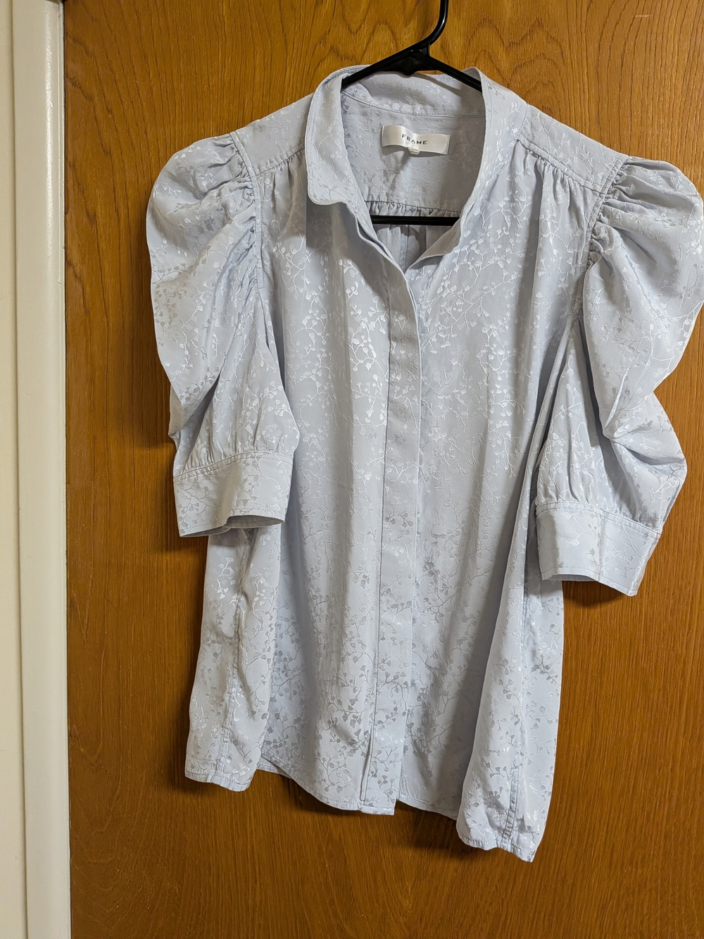 Frame Denim Light Blue Puff-Sleeve Floral Button-Up Blouse